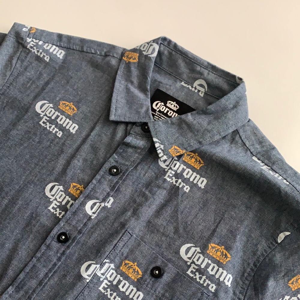 Original Men’s Small Corona Button Up
